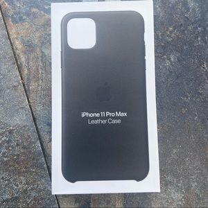 Apple iPhone 11 Pro Max leather case